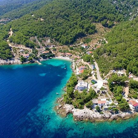 Seaside Secluded Apartments Cove Torac, Hvar - 575 Gdinj Bagian luar foto