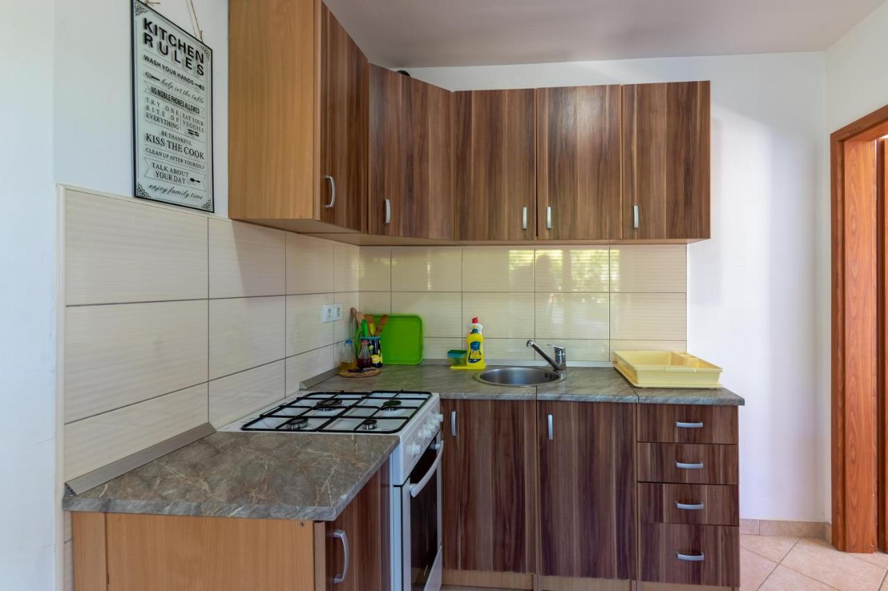 Seaside Secluded Apartments Cove Torac, Hvar - 575 Gdinj Bagian luar foto