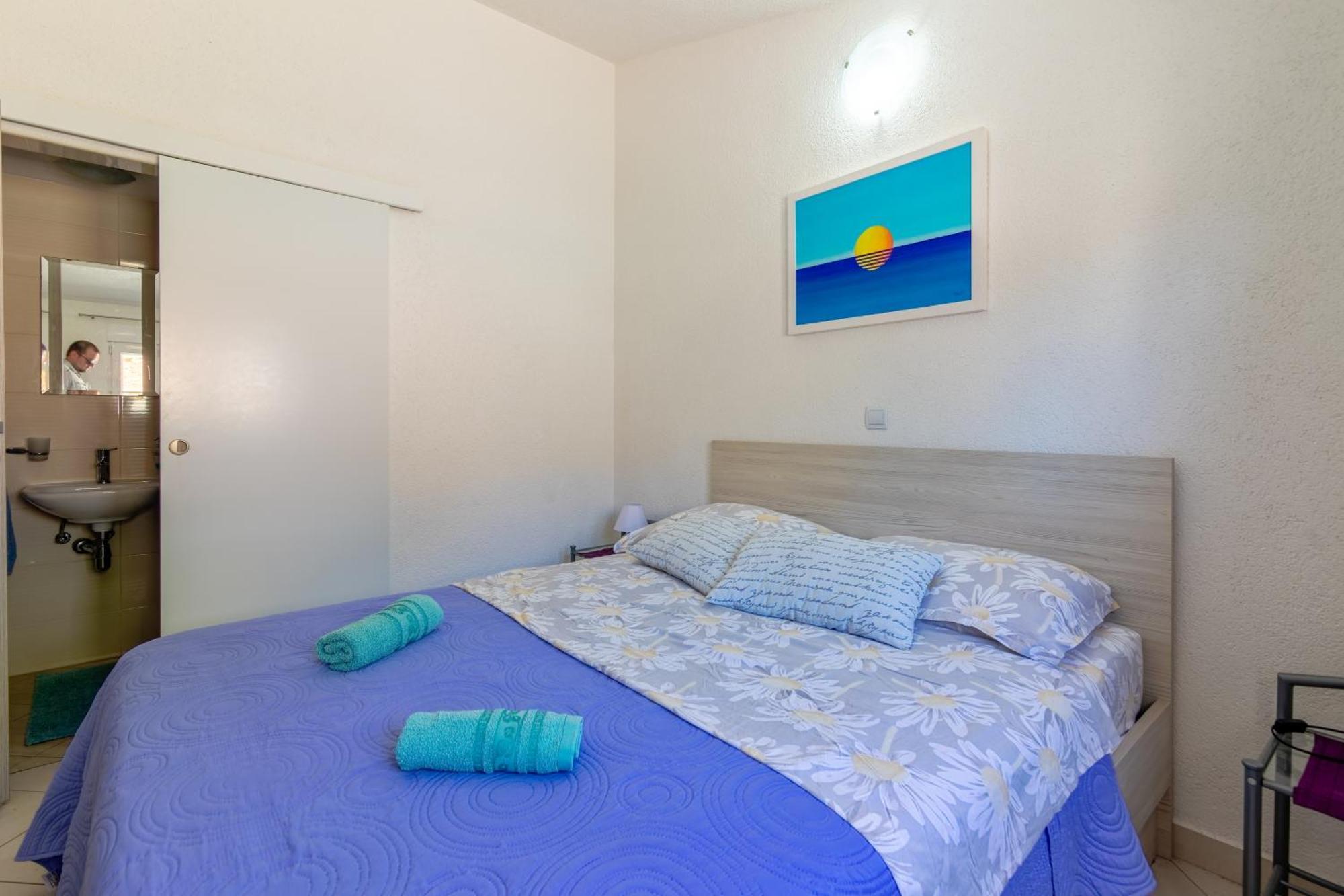 Seaside Secluded Apartments Cove Torac, Hvar - 575 Gdinj Ruang foto