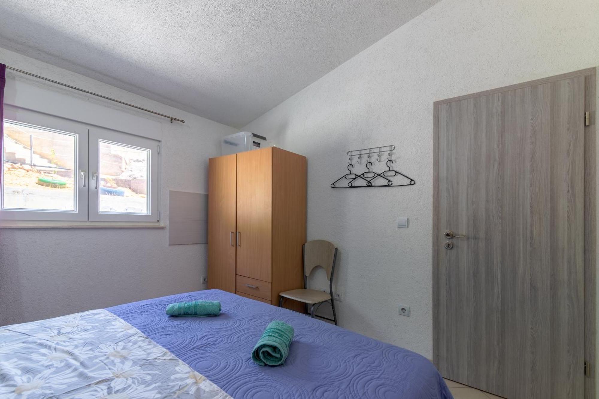 Seaside Secluded Apartments Cove Torac, Hvar - 575 Gdinj Ruang foto